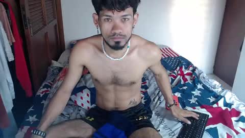 instagram  adam x256 online show from 02/01/25, 12:05