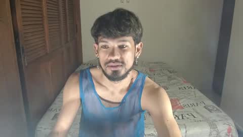 instagram  adam x256 online show from 02/11/25, 01:10