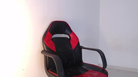 Hello guys excuse my absence I will be absent for several days for health reasons I hope you understand thank you very much. online show from 10/11/25, 05:17