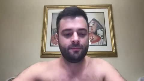 Snapshot of adamagreen99 chatting on 10/14/25, 06:20 Alberto online show from 10/14/25, 06:20