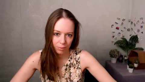 Snapshot of adamais_ chatting on 04/19/26, 06:46 adamais_ online show from 04/19/26, 06:46