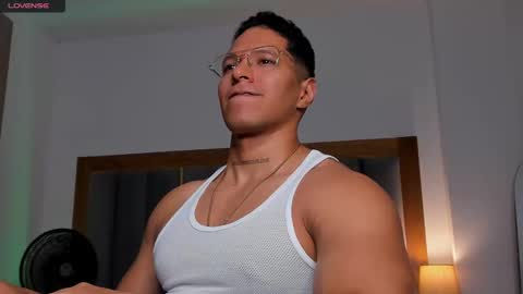 adambrocs1 online show from 02/20/25, 06:17