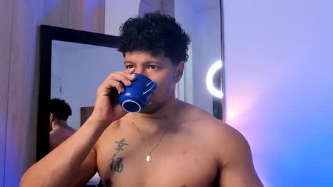 adambrocs1 online show from 04/12/26, 03:28