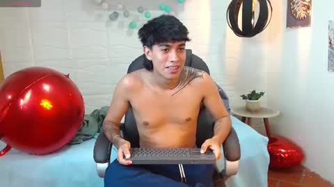 Adam online show from 03/28/26, 01:38