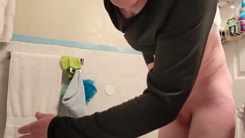 adamllamas online show from 02/18/25, 06:48