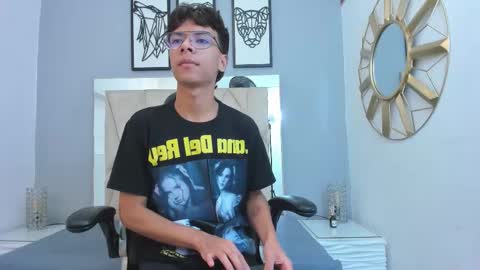 Adams Bobby online show from 11/24/25, 11:32