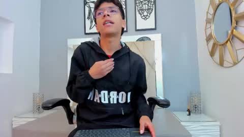 Adams Bobby online show from 12/14/25, 11:37