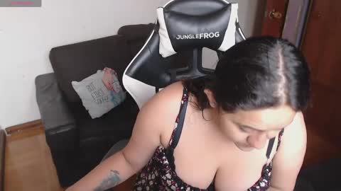 adams_mel online show from 04/24/26, 12:07