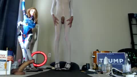 Snapshot of adamseve777 chatting on 02/02/25, 05:59 TaylorSexbot online show from 02/02/25, 05:59