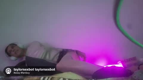 TaylorSexbot online show from 05/14/26, 11:50