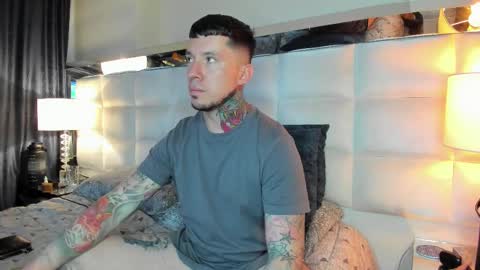 Snapshot of adamtatts chatting on 09/15/25, 05:40 Adam online show from 09/15/25, 05:40