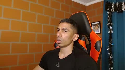 Adan Sin online show from 01/10/25, 07:32