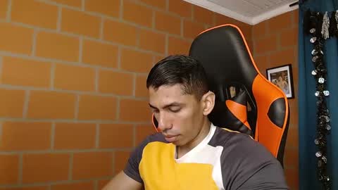 Adan Sin online show from 01/17/25, 03:43