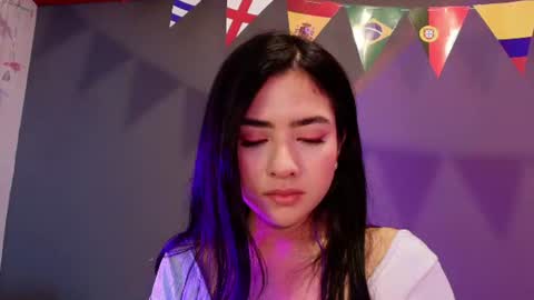 Snapshot of adara_johnson_ chatting on 06/21/26, 11:46 Adara Johnson online show from 06/21/26, 11:46