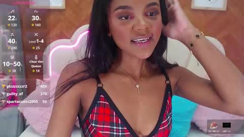 adarose_ online show from 12/22/25, 12:18