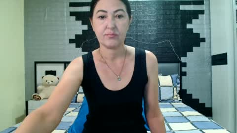 AdaVeraa online show from 06/25/26, 09:36