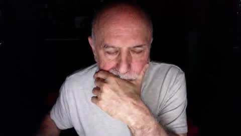 add_me_2 online show from 11/21/25, 11:36