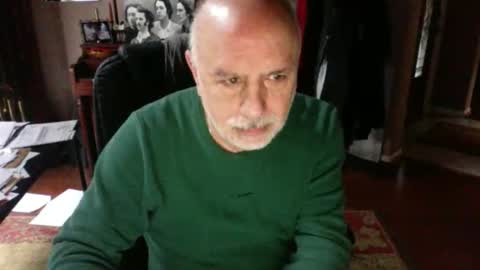 add_me_2 online show from 04/21/26, 02:12