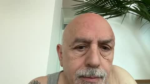 add_me_2 online show from 07/06/26, 08:44