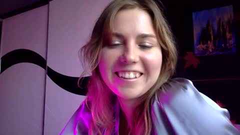 Snapshot of addicta_vera chatting on 12/05/25, 11:41 addicta_vera online show from 12/05/25, 11:41