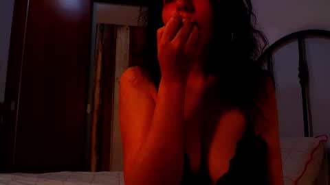 amy        online show from 04/23/26, 11:53