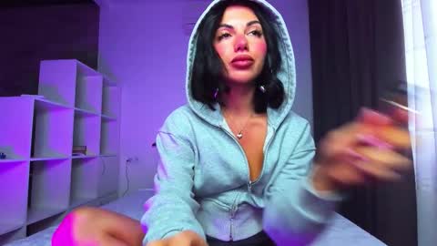 Sabi online show from 10/20/25, 12:38