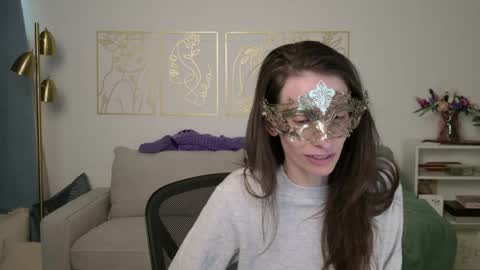 Addison Rose  I am currently away for the holiday weekend. Streams start again on 1242024. Enjoy the holiday online show from 04/16/26, 01:17