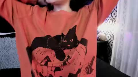 Ade  online show from 10/02/25, 07:54