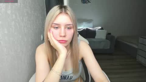 Adel online show from 05/09/26, 04:39