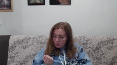 Adel online show from 02/04/26, 10:21
