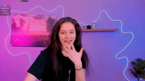 adel_sky_ online show from 04/18/26, 07:58