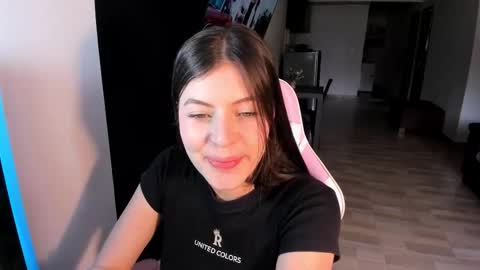 Adela Parker  online show from 02/03/26, 07:41