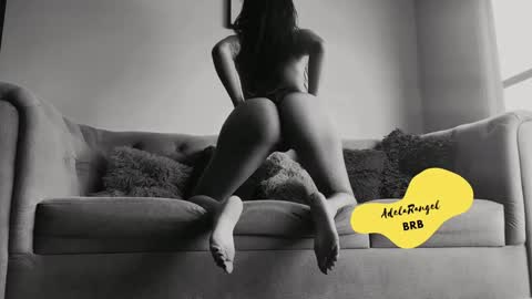 Adela Rangel START Mon to Sat from 3pm - 9pm COL time online show from 01/08/25, 09:12