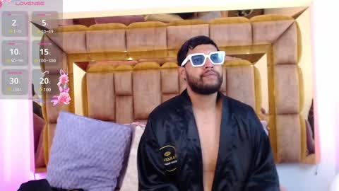 adele_and_james online show from 12/08/24, 09:08