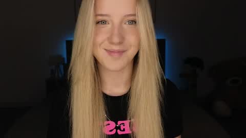 Adele online show from 04/03/26, 09:13