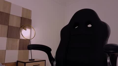 Andrea online show from 10/23/25, 11:31