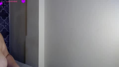 adele cruzz online show from 12/22/25, 12:29