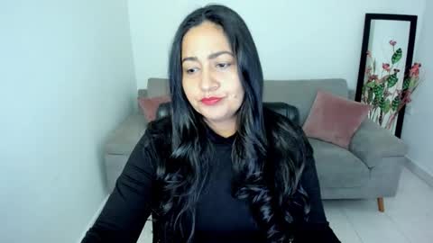 Carolina online show from 09/15/25, 12:27