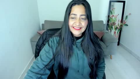 Carolina online show from 10/18/25, 10:27