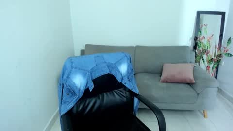 Carolina online show from 11/05/25, 10:37