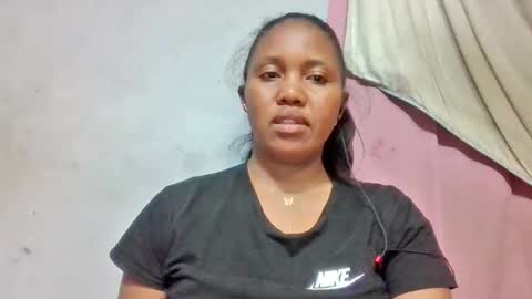 adelealy online show from 05/09/26, 07:13