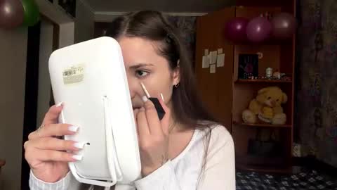 Poly online show from 02/23/26, 07:06