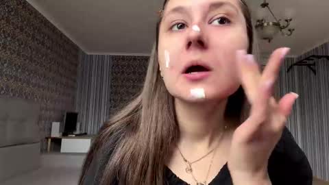 Poly online show from 03/19/26, 12:09