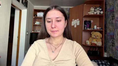 Poly online show from 04/01/26, 08:04