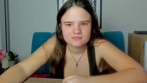 adelecruzz online show from 03/23/26, 01:15