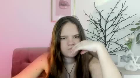 adelecruzz online show from 05/22/26, 12:00