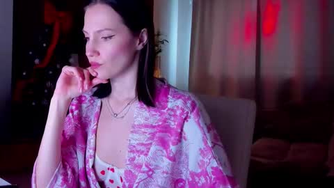 Adele Shine online show from 02/23/26, 05:27