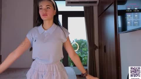 Snapshot of adelia_ntmu chatting on 11/03/25, 01:08 Adelia online show from 11/03/25, 01:08