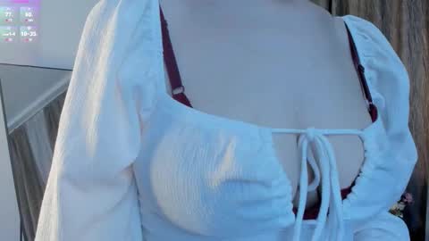 Adelin online show from 10/12/25, 02:49