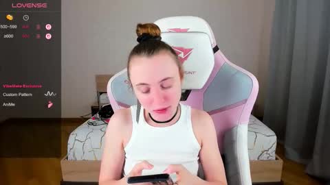 Adelina online show from 11/22/25, 09:30